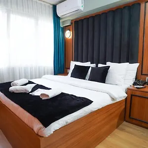 https://grand-montino-hotel.istanbul-turkeyhotels.com